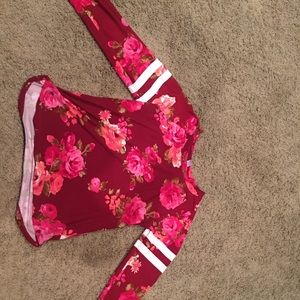 Plus Size Floral Long Sleve Top